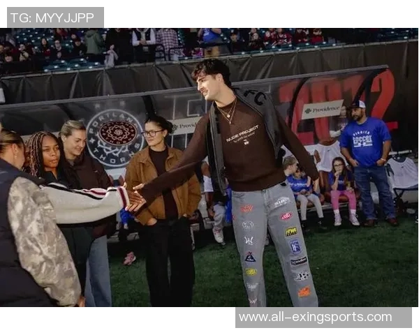 开拓者三名球员入选ESPN前100名单阿夫迪亚卡马拉霍勒迪共同闪耀 开拓者三名球员入选ESPN前100名单阿夫迪亚卡马拉霍勒迪共同闪耀