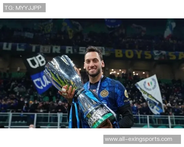 送出精彩助攻!官方:恰尔汗奥卢当选国米2-1维罗纳全场最佳